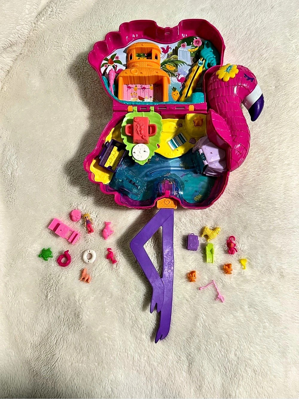 Polly Pocket Flamingo Party Compact Playset Pink & Purple
